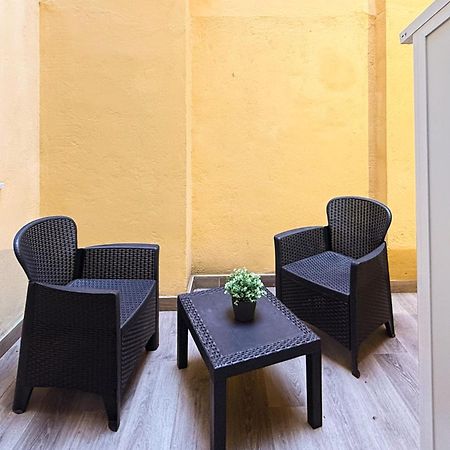 New - Venturini Suites In Bologna Centre מראה חיצוני תמונה