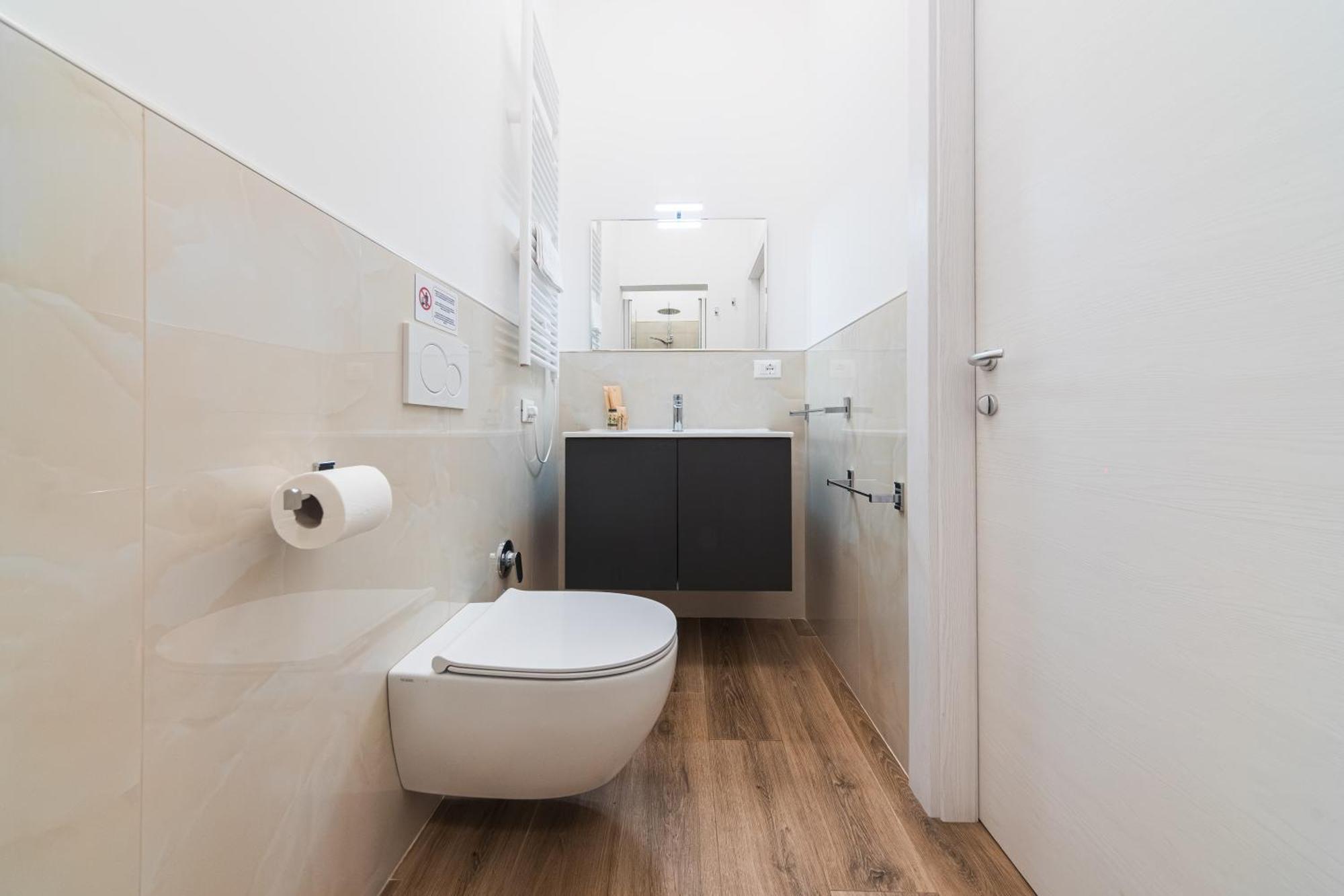 New - Venturini Suites In Bologna Centre מראה חיצוני תמונה