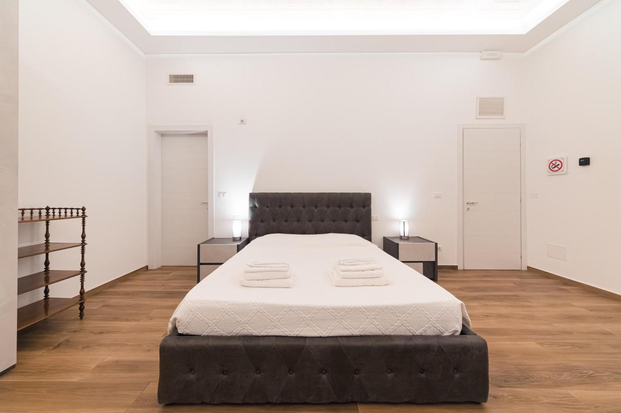 New - Venturini Suites In Bologna Centre מראה חיצוני תמונה