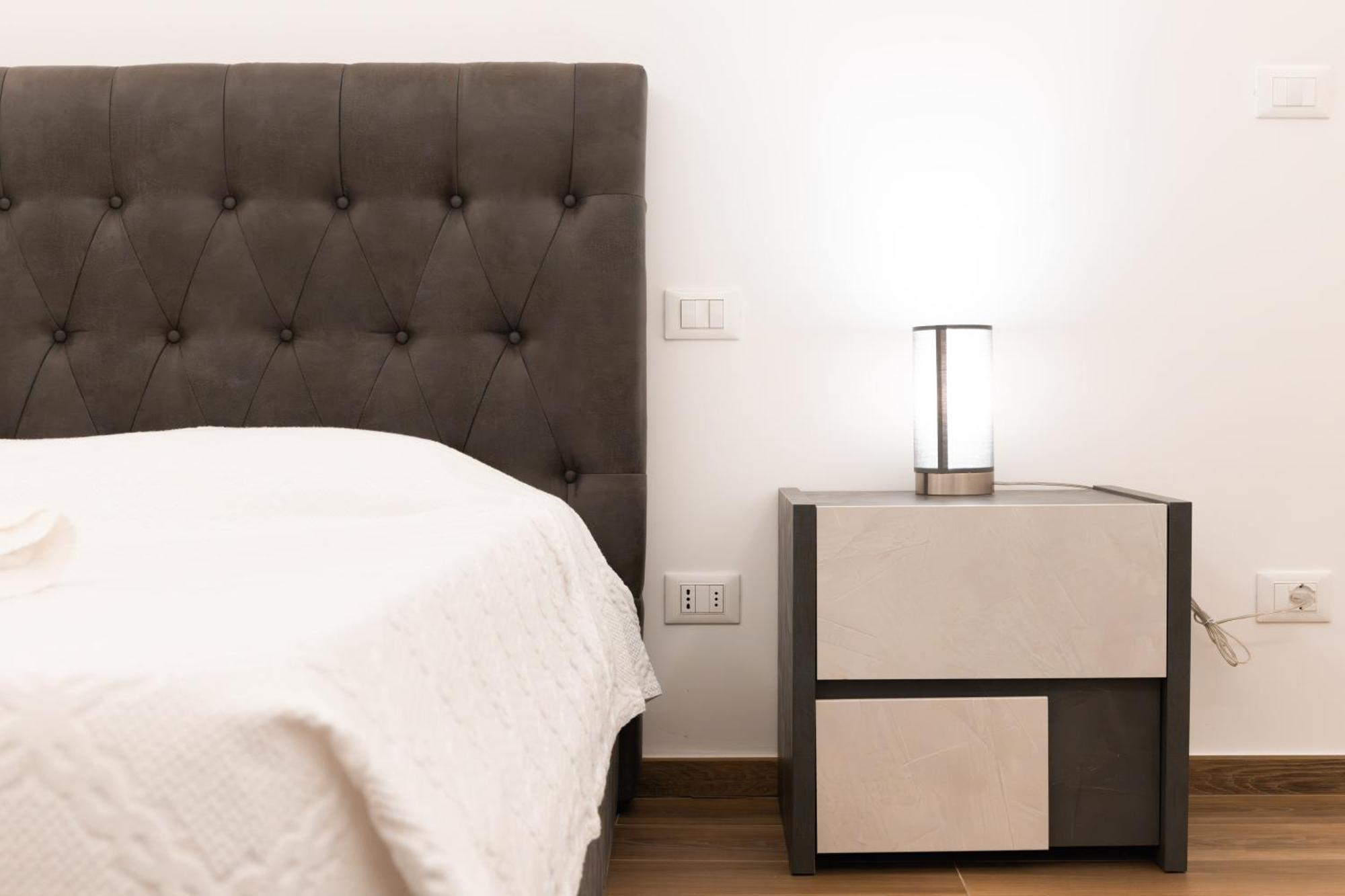New - Venturini Suites In Bologna Centre מראה חיצוני תמונה